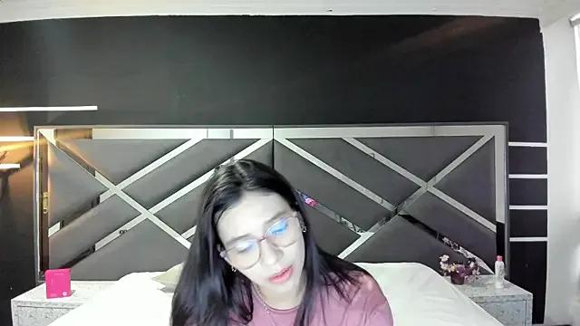 LyaScott from StripChat is Freechat