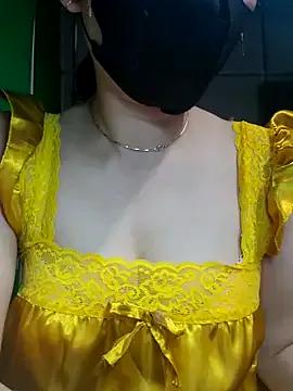 Lylymie from StripChat is Freechat
