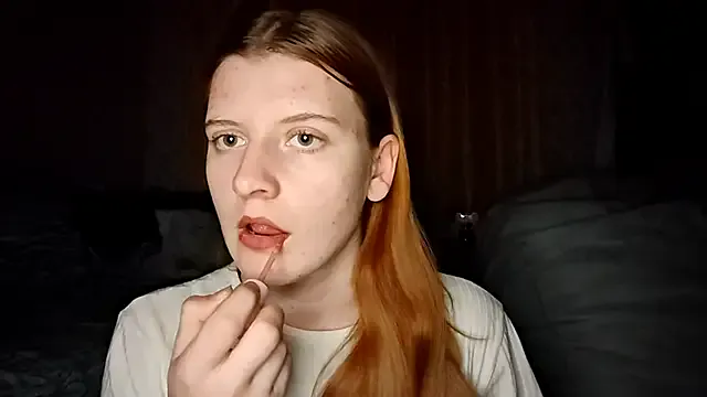 LynteriLain from StripChat is Freechat