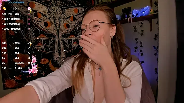 Girls: try live performances with matured performers, from dancing to quirks, in a variety of beautiful sex cams.