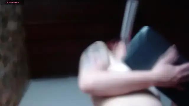 Madame_ibby from StripChat