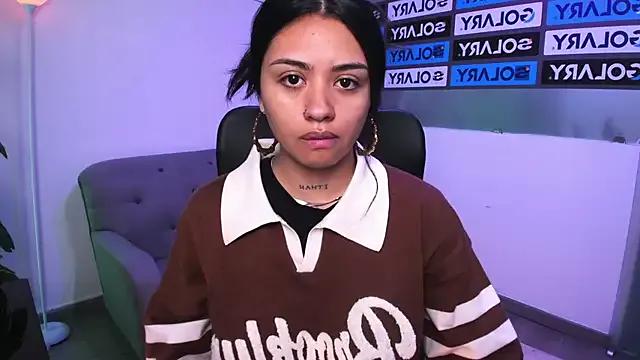Maddiee_Jackson from StripChat is Freechat
