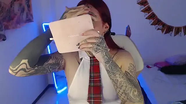 Girls: try live performances with matured performers, from dancing to quirks, in a variety of beautiful sex cams.