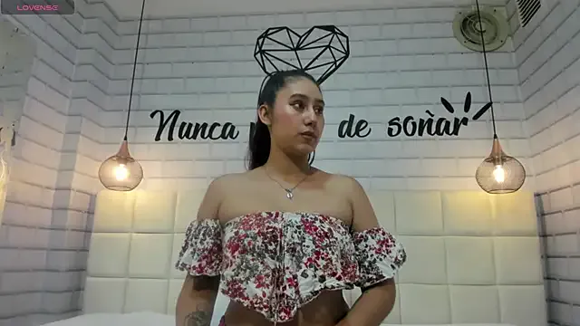 maddyslut_ from StripChat is Freechat