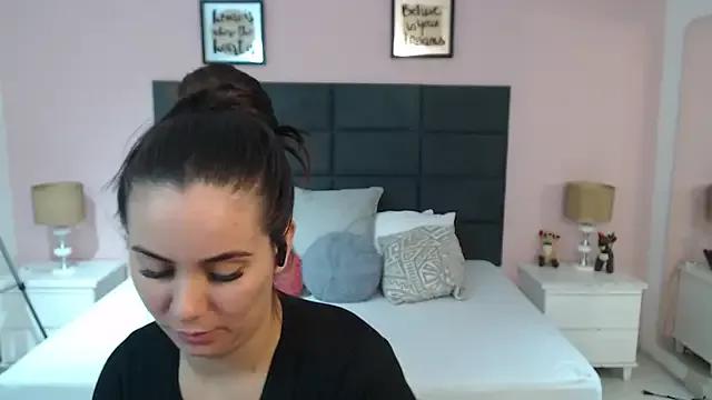 Girls: try live performances with matured performers, from dancing to quirks, in a variety of beautiful sex cams.