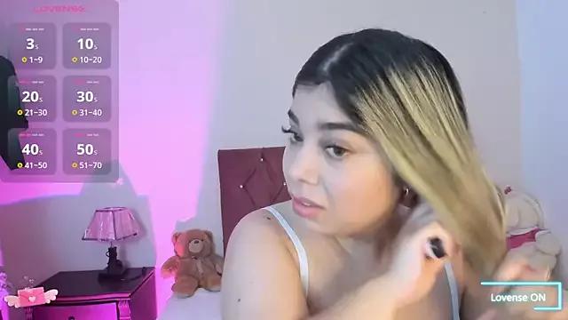 Girls: try live performances with matured performers, from dancing to quirks, in a variety of beautiful sex cams.