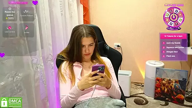 Girls: try live performances with matured performers, from dancing to quirks, in a variety of beautiful sex cams.