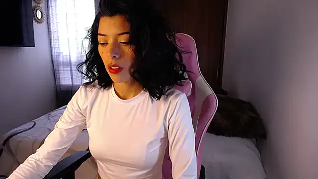 Maggie_kay from StripChat