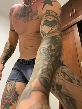 MagicLex1 from StripChat is Freechat