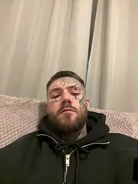 magicmichaell from StripChat is Freechat