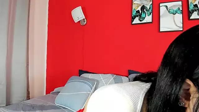 Maia_W10 from StripChat