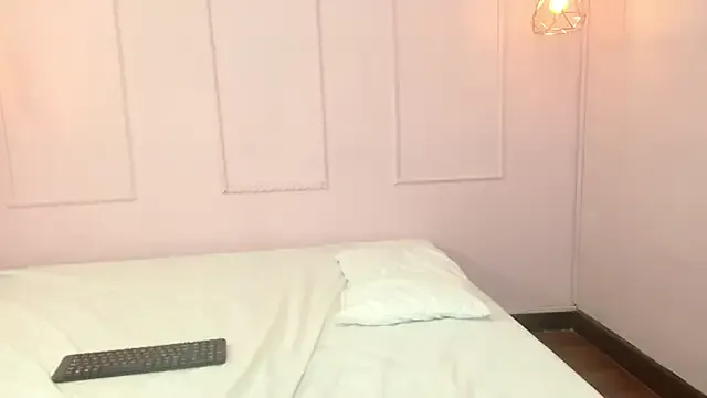 maiacurvy from StripChat is Freechat