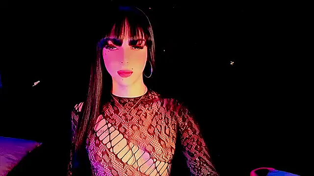 Makaela_Haddad from StripChat is Freechat