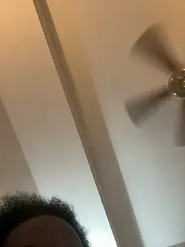 makeherfeelg from StripChat is Freechat