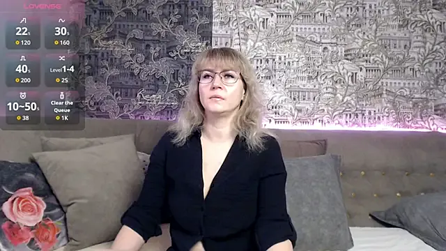 Mandy_foxxx from StripChat