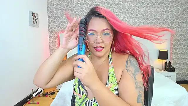 Manu_silver_ from StripChat is Freechat