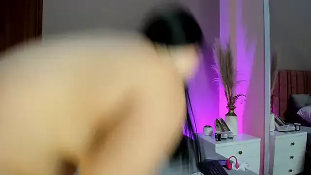 MaraRosenthal from StripChat is Freechat