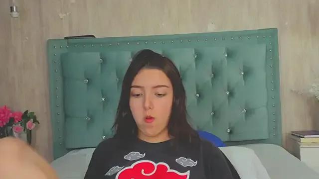 Marcelaa_fox from StripChat is Freechat