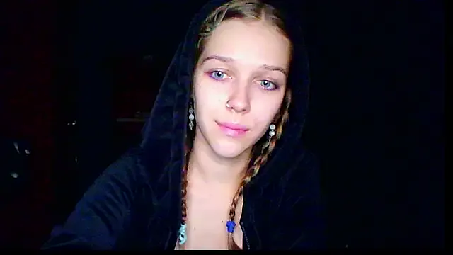 mari_martin from StripChat is Freechat