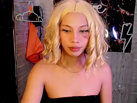 Maria_TopLady1996 from StripChat is Freechat