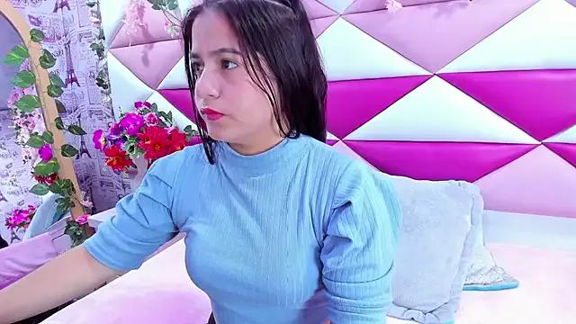 MariaClay from StripChat is Freechat