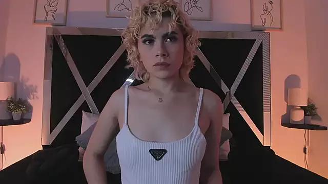 Girls: try live performances with matured performers, from dancing to quirks, in a variety of beautiful sex cams.