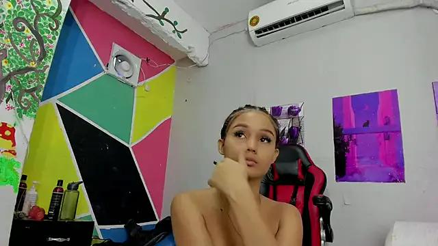 MarianaManzur from StripChat is Freechat