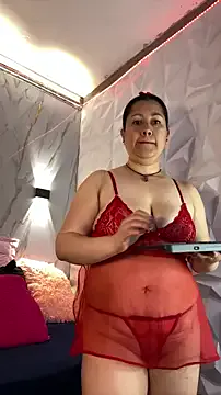 Marianasmitt from StripChat is Freechat