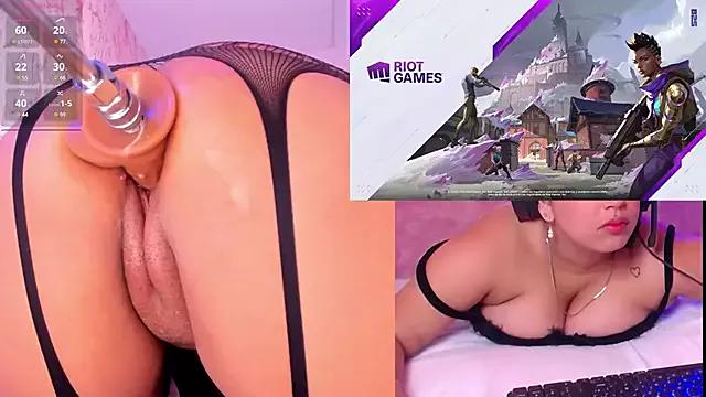 Girls: try live performances with matured performers, from dancing to quirks, in a variety of beautiful sex cams.