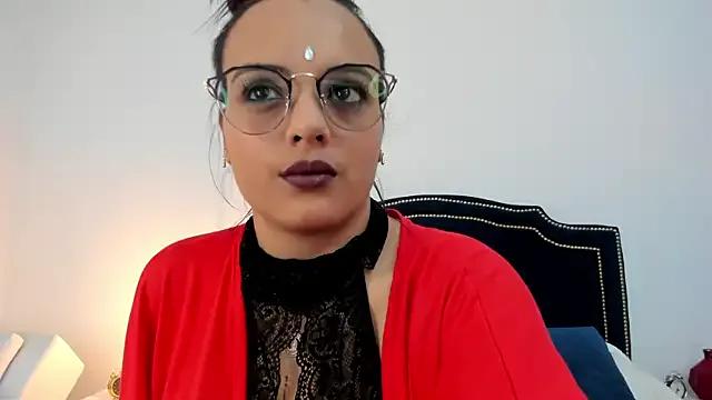 MariaSofiaGomez from StripChat is Freechat