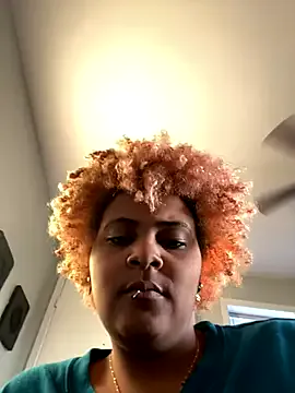 MaRiaSpYce from StripChat is Freechat