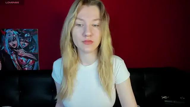 Mariel_Brown from StripChat is Freechat