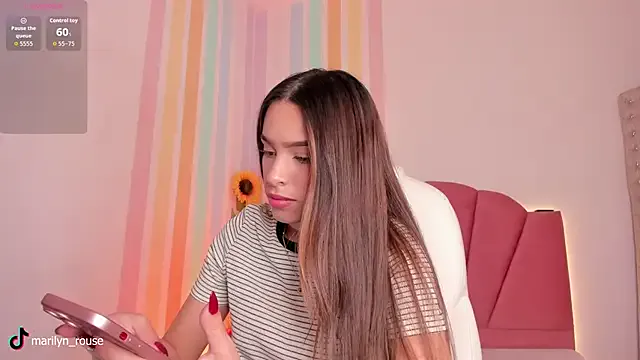 Girls: try live performances with matured performers, from dancing to quirks, in a variety of beautiful sex cams.