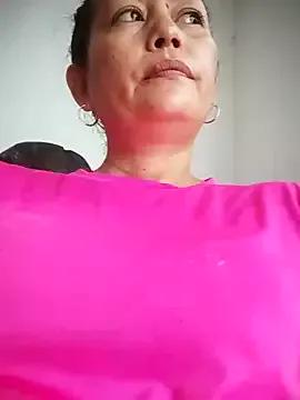 marinita13 from StripChat is Freechat