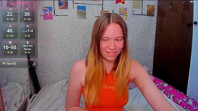MarryJanes from StripChat is Freechat