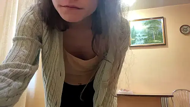 MartiCarolina from StripChat is Freechat