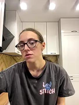 MartiniiSelenna from StripChat is Freechat