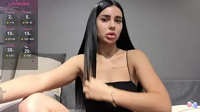 Girls: try live performances with matured performers, from dancing to quirks, in a variety of beautiful sex cams.