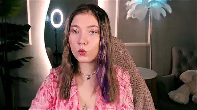 Girls: try live performances with matured performers, from dancing to quirks, in a variety of beautiful sex cams.