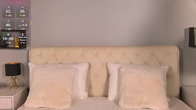 MaryDavies from StripChat is Freechat