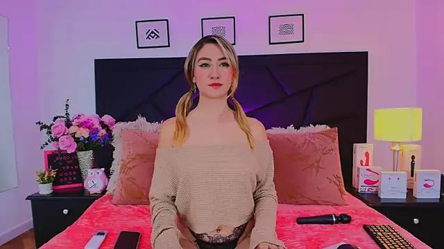 Girls: try live performances with matured performers, from dancing to quirks, in a variety of beautiful sex cams.