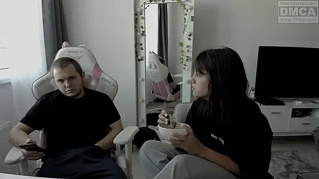 MashkaRay from StripChat