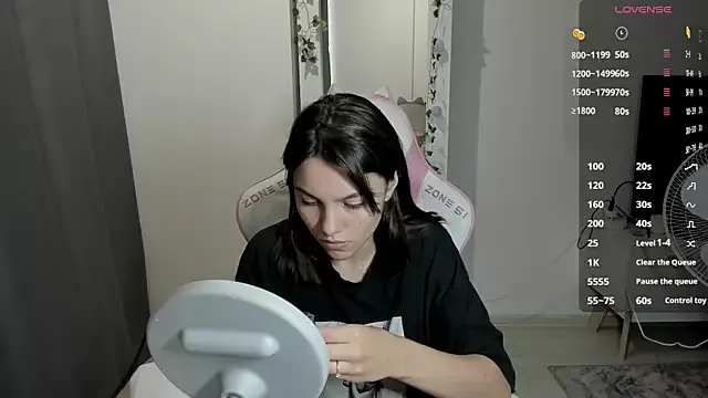 MashkaRay from StripChat