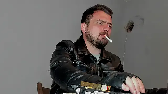 Master_Mark_Wayne from StripChat