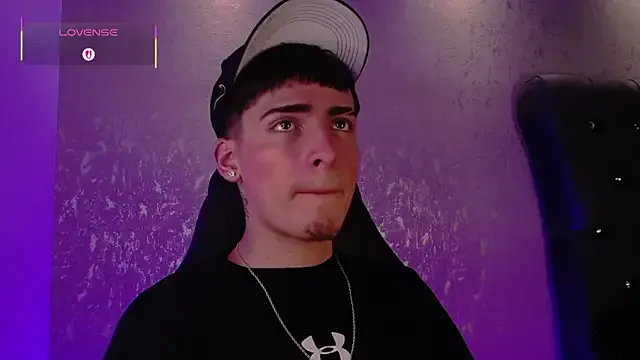 MateoMitchell from StripChat is Freechat