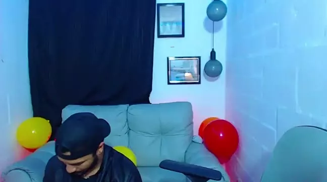 Girls: try live performances with matured performers, from dancing to quirks, in a variety of beautiful sex cams.