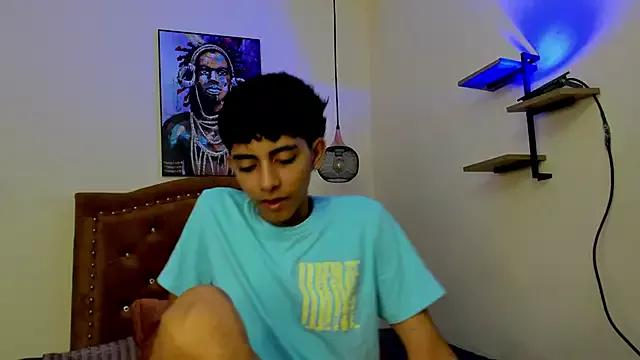 Matty_Sparkk from StripChat