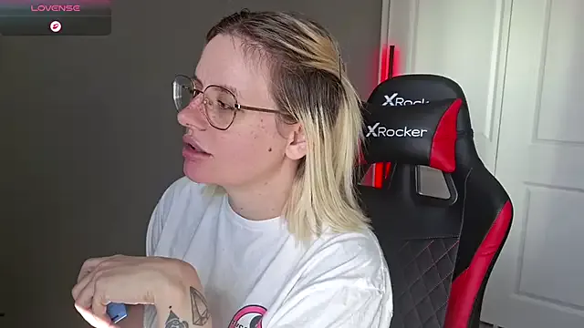 MAXXXTV on StripChat 