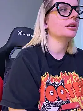 MAXXXTV on StripChat 