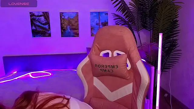 Maya_Light from StripChat